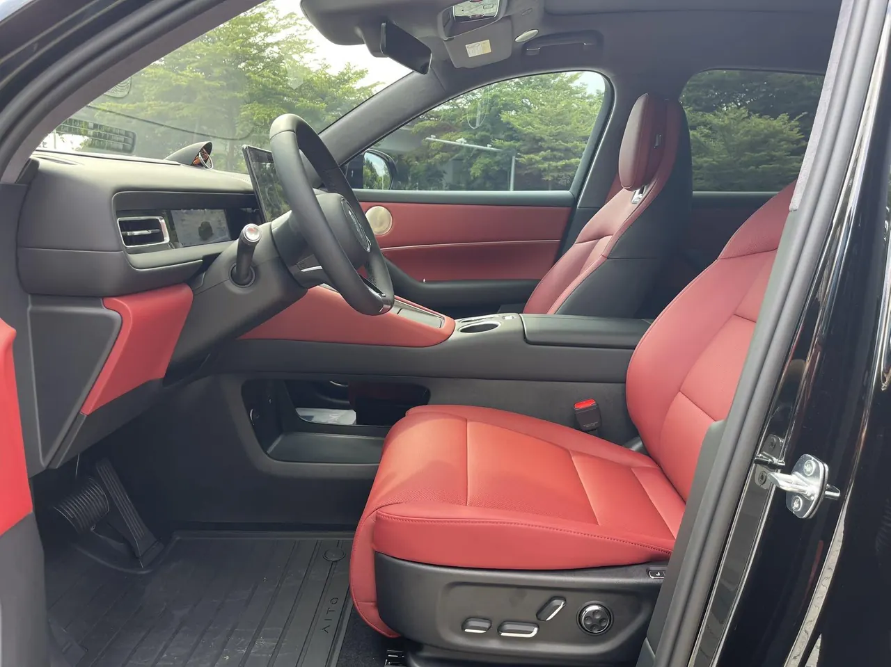 AITO 2026 AITO M6 EV Max Long Endurance Edition Automatic Gear 4