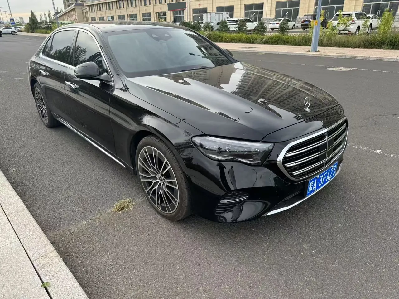 Mercedes Benz E Class 2026 E 300 L 48V 2.0T Honorable Automatic Gear 3