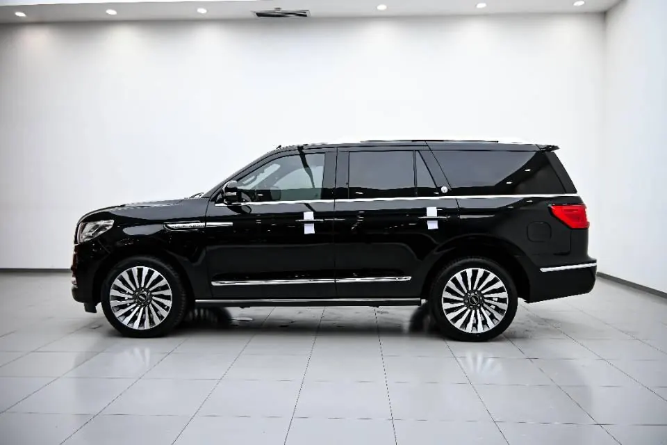 Lincoln Navigator (Imported) 2020 Navigator 3.5T Distinguished Edition Automatic Gear 2