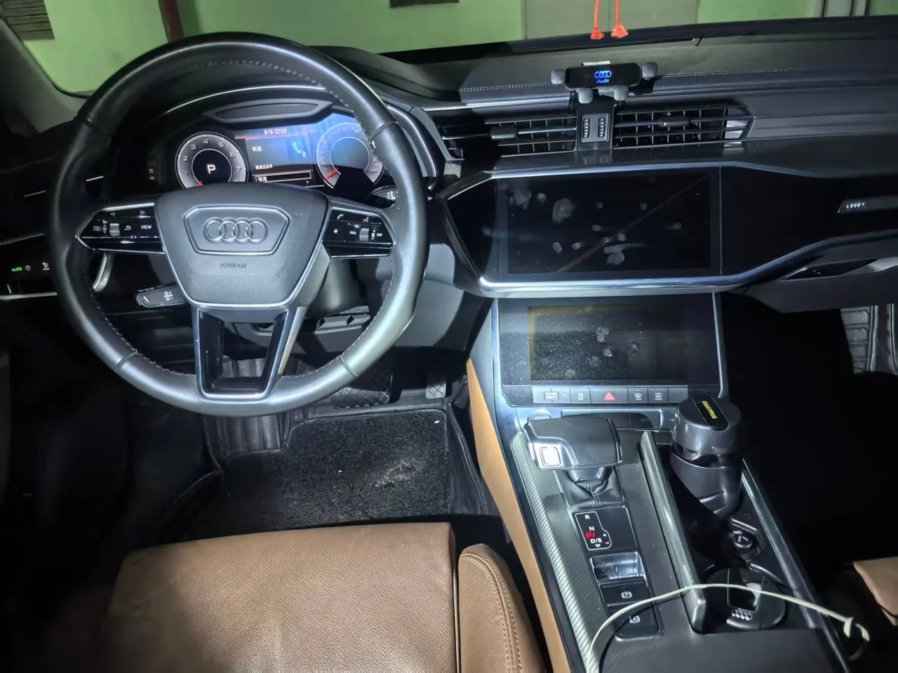 Audi 2020 A6L 2.0TFSI 40TFSI Deluxe Elegant Automatic 4