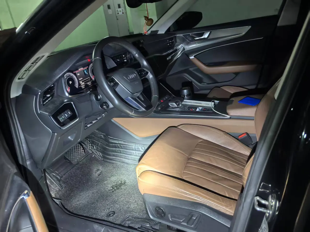 Audi 2020 A6L 2.0TFSI 40TFSI Deluxe Elegant Automatic 5