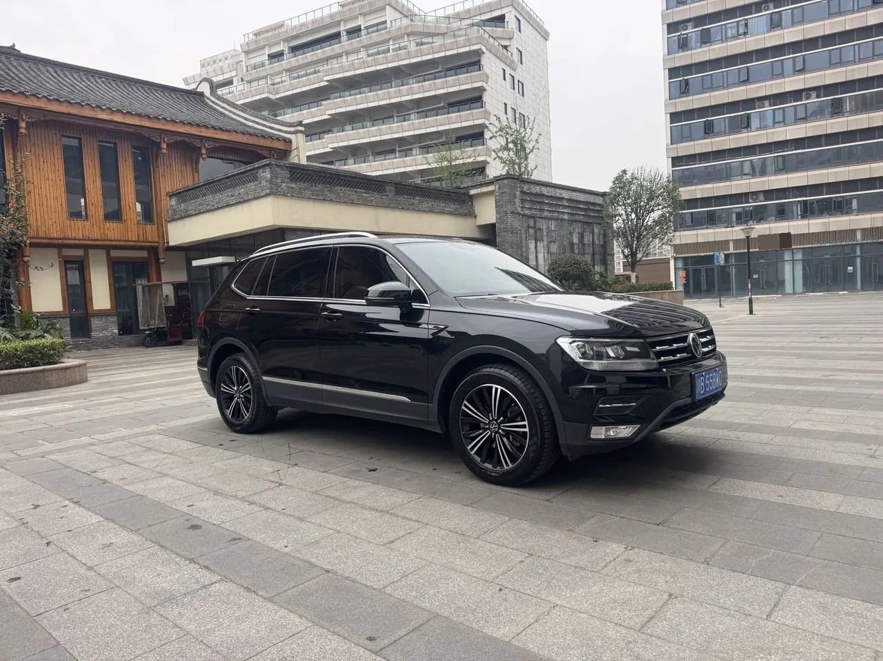 Volkswagen 2021 Tiguan L 2.0TSI 330TSI Two-Drive Smart Edition Automatic Gear 3