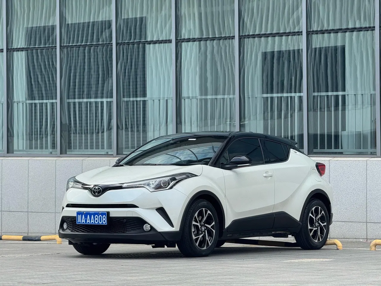 Toyota 2020 C- HR 2.0 stepless leading version of automatic gear - View 1