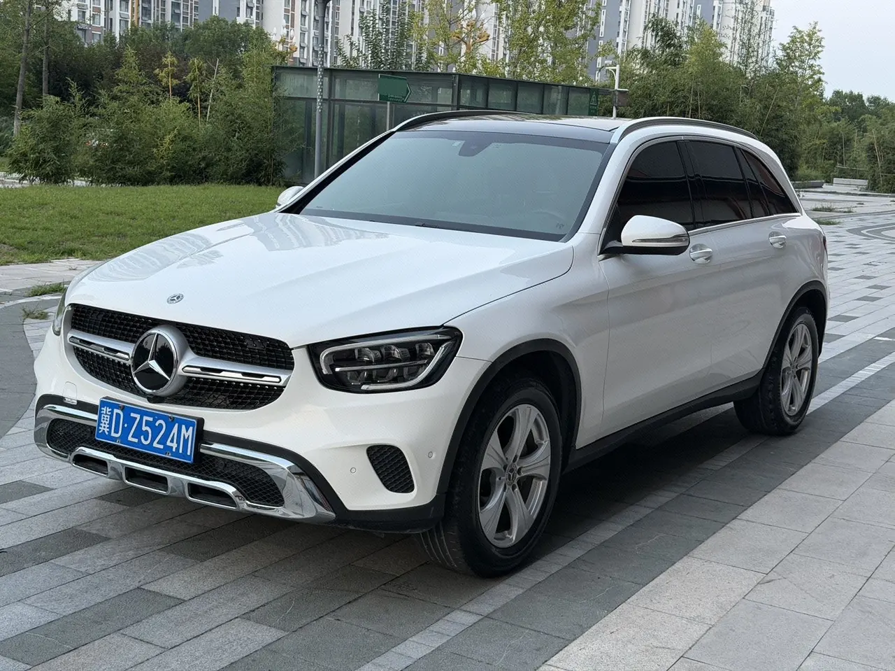 Mercedes Benz 2020 GLC 260 L 4MATIC 2.0T Dynamic (Modified) Automatic Gear - View 1