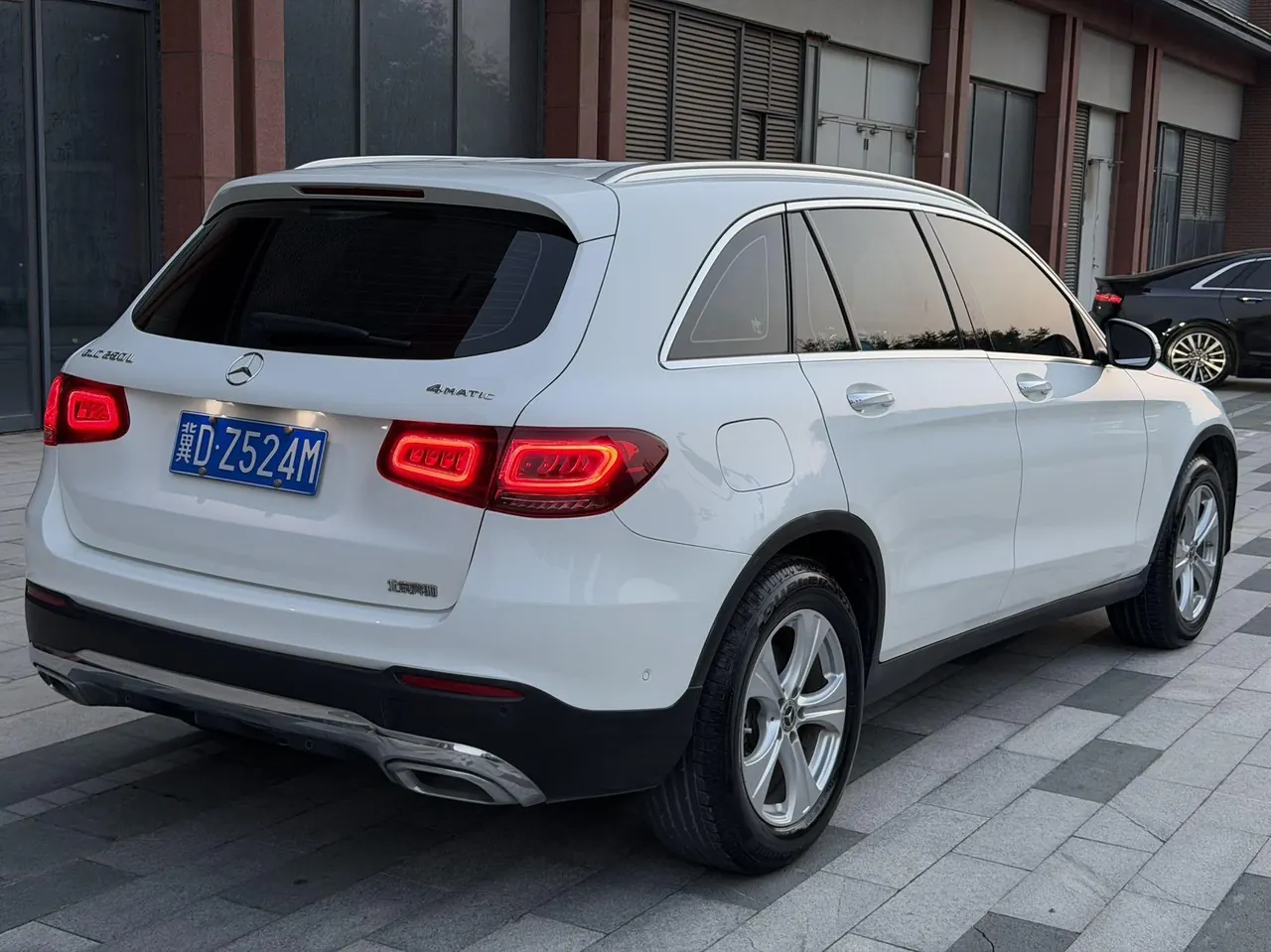 Mercedes Benz 2020 GLC 260 L 4MATIC 2.0T Dynamic (Modified) Automatic Gear 9