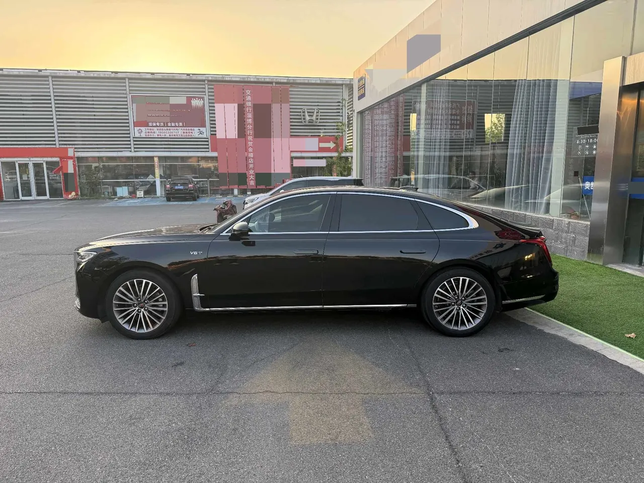 HongQi 2020 H9 3.0T Zhilian Qi Chang Edition Automatic Gear 6