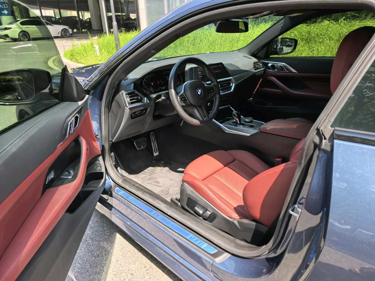 BMW 4 Series (Imported) 2022 425i Coupe 2.0T M Sports Obsidian Night Kit (Changed) Automatic Gear 6