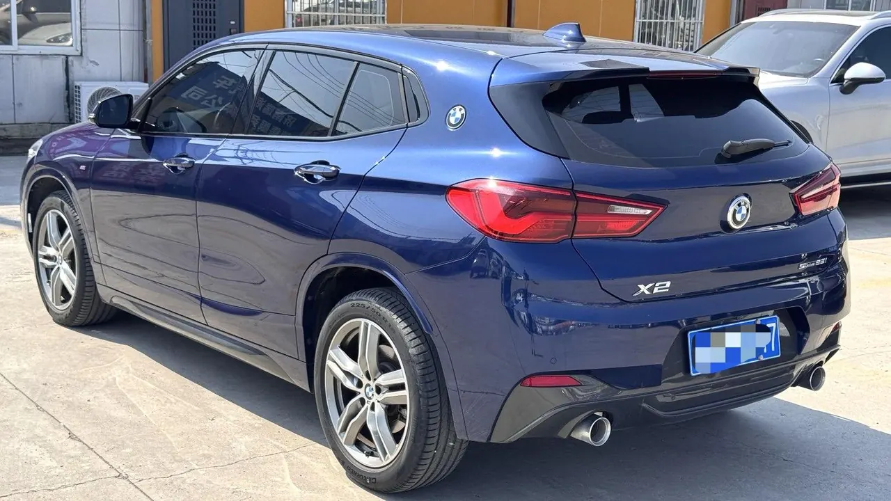 BMW 2020 X2 sDrive25i 2.0T Leading M Sports Suit Automatic Gear 4