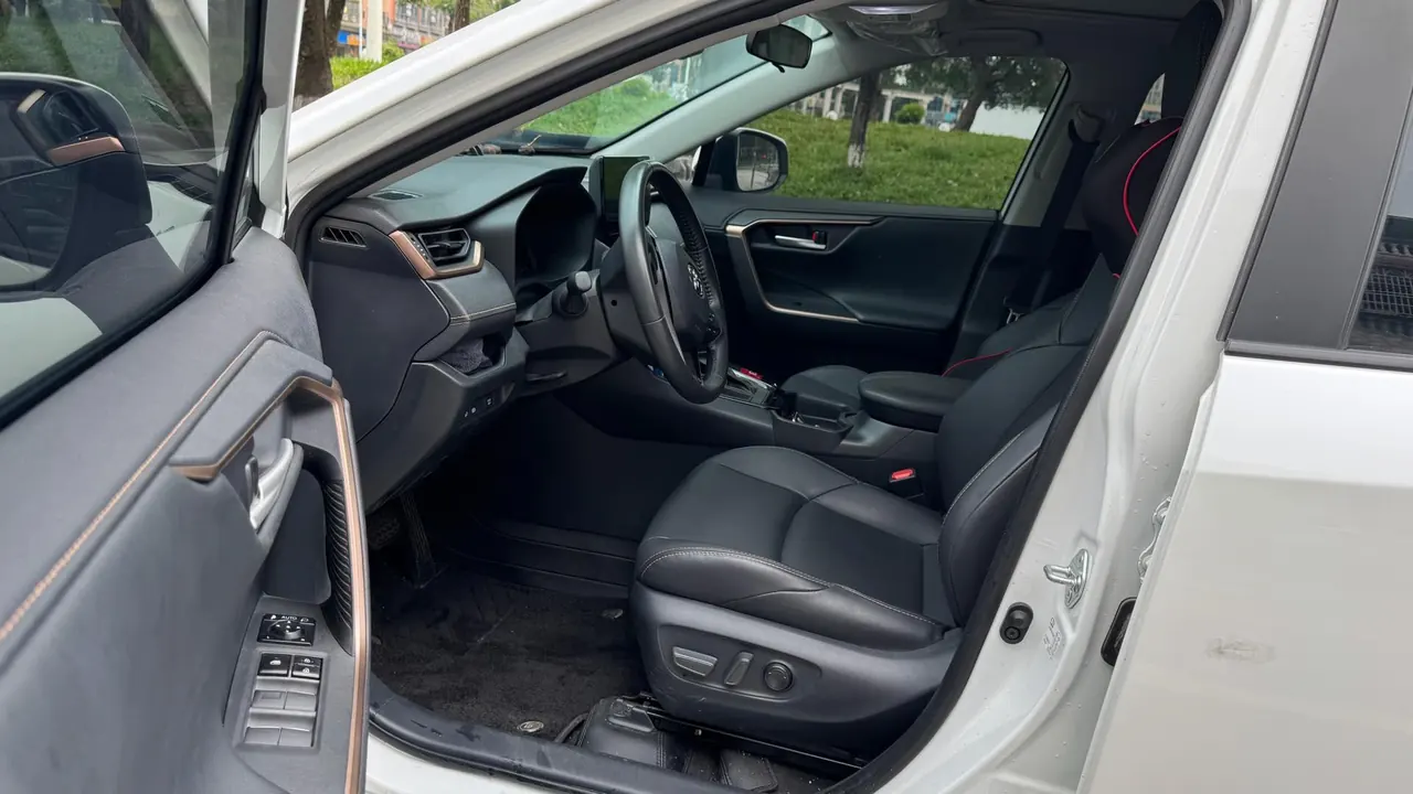 Toyota 2024 Wilanda 2.0 Stepless Two-Drive City Edition Automatic Gear 2