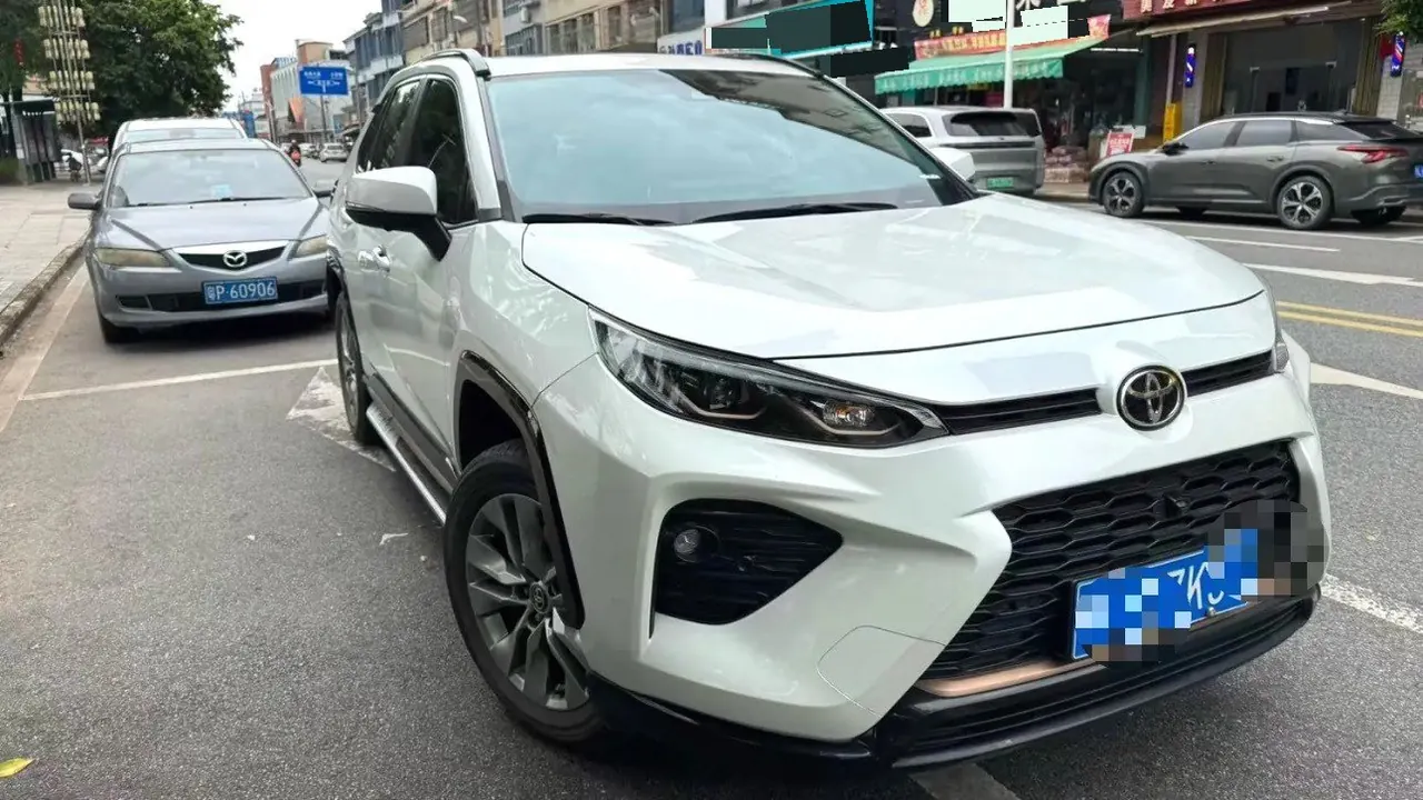 Toyota 2024 Wilanda 2.0 Stepless Two-Drive City Edition Automatic Gear 3