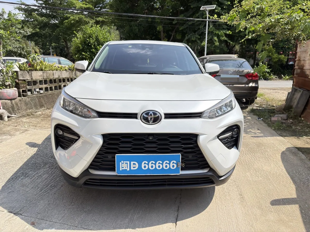 Toyota 2022 Willanda 2.0 Stepless Two-Drive Luxury PLUS Edition Automatic Gear 2