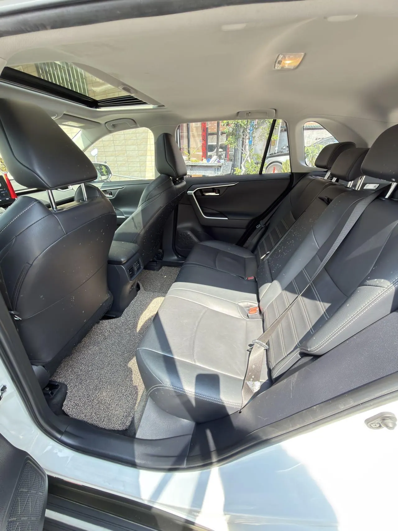 Toyota 2022 Willanda 2.0 Stepless Two-Drive Luxury PLUS Edition Automatic Gear 5