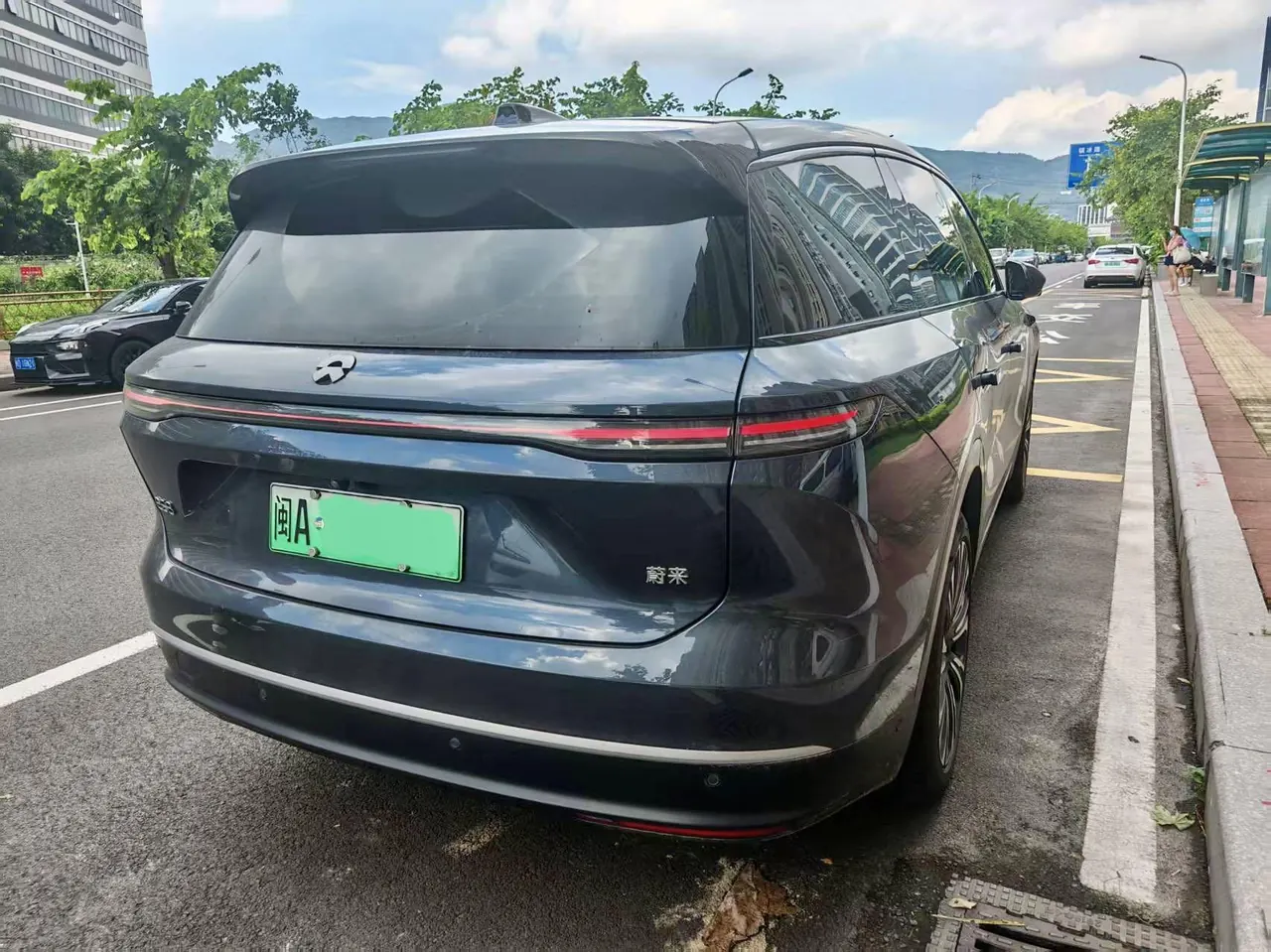NIO 2024 ES8 75kWh automatic 8