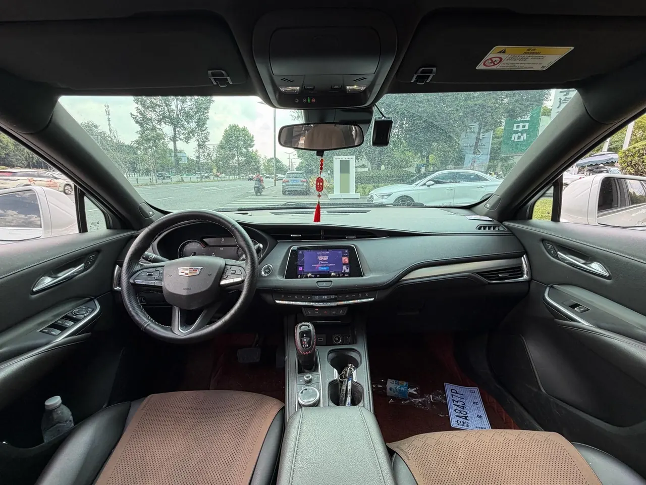 Cadillac 2022 XT4 48V 2.0T 28T Two-Drive Luxury Automatic Gear 6