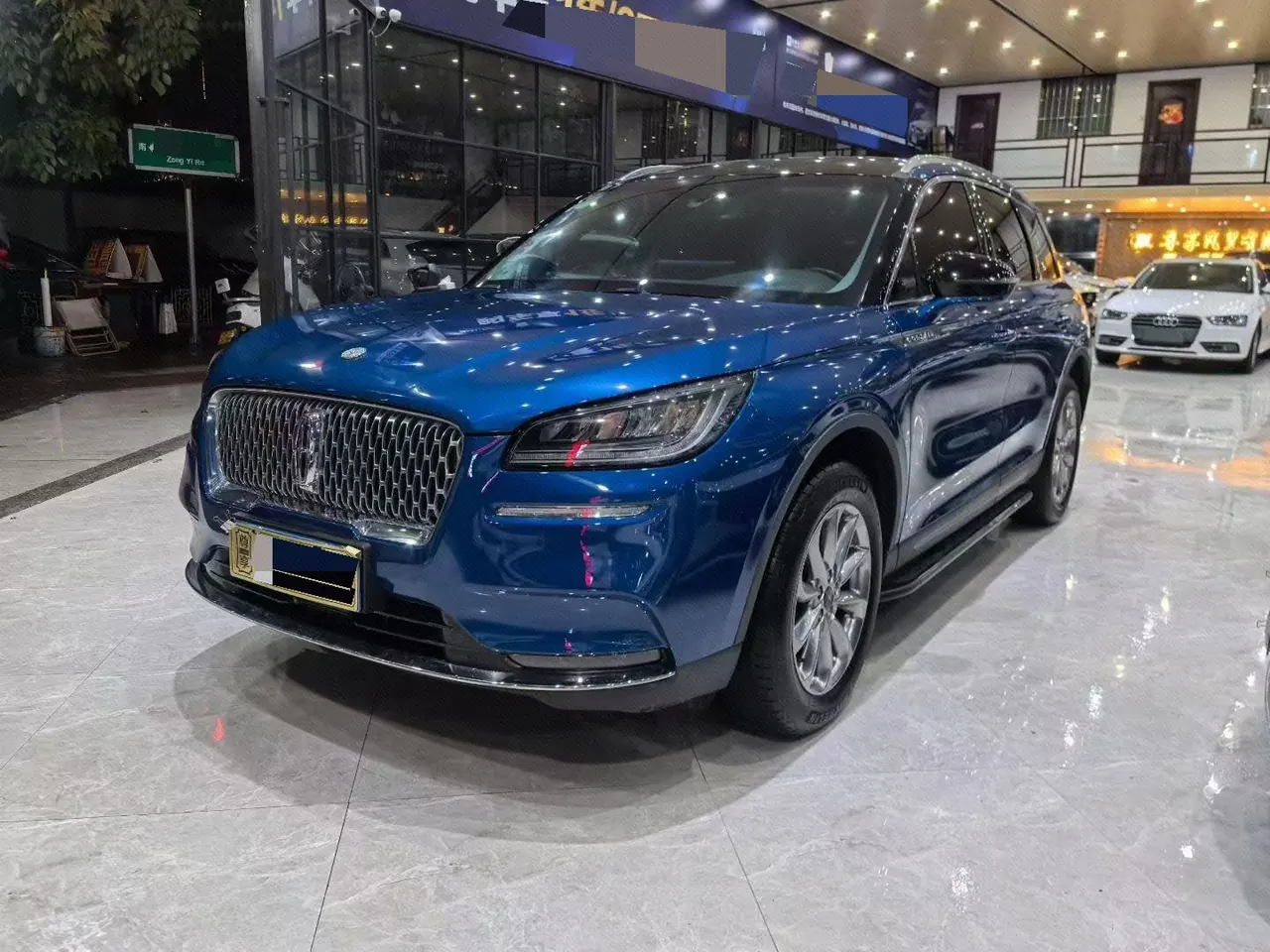 Lincoln 2020 adventurer 2.0T two-wheel drive Zunyue version automatic gear - View 1