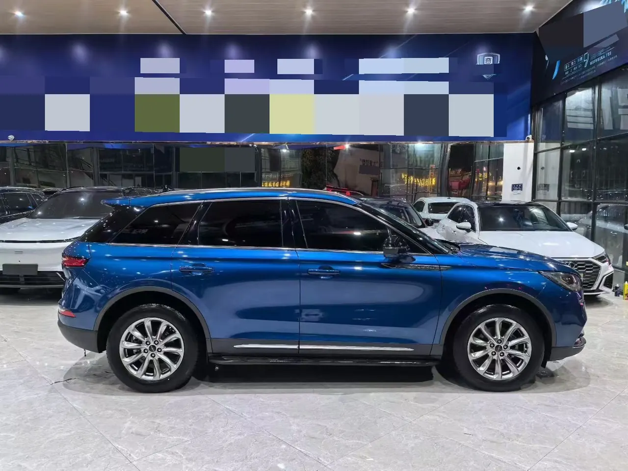 Lincoln 2020 adventurer 2.0T two-wheel drive Zunyue version automatic gear 3