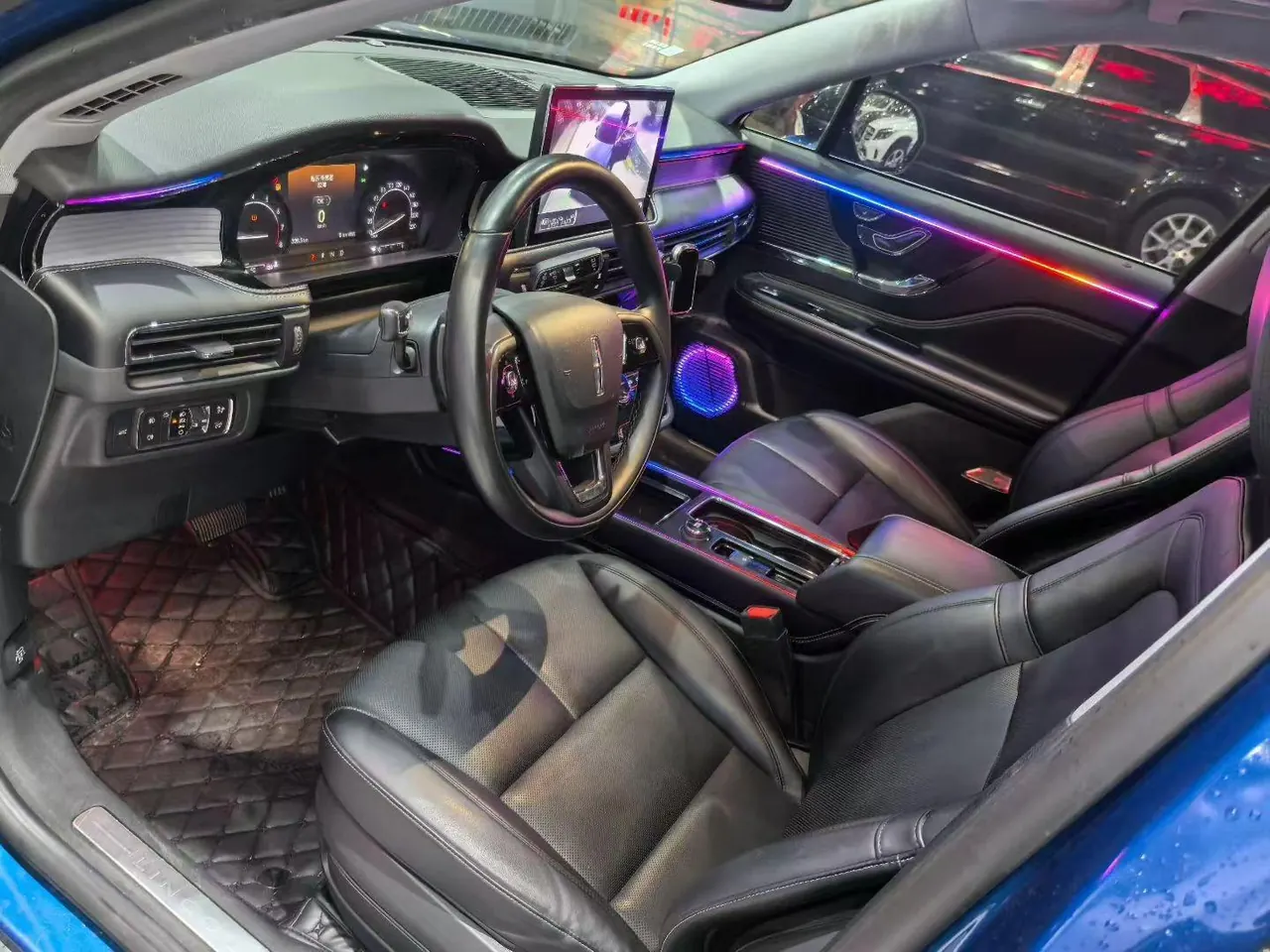 Lincoln 2020 adventurer 2.0T two-wheel drive Zunyue version automatic gear 6