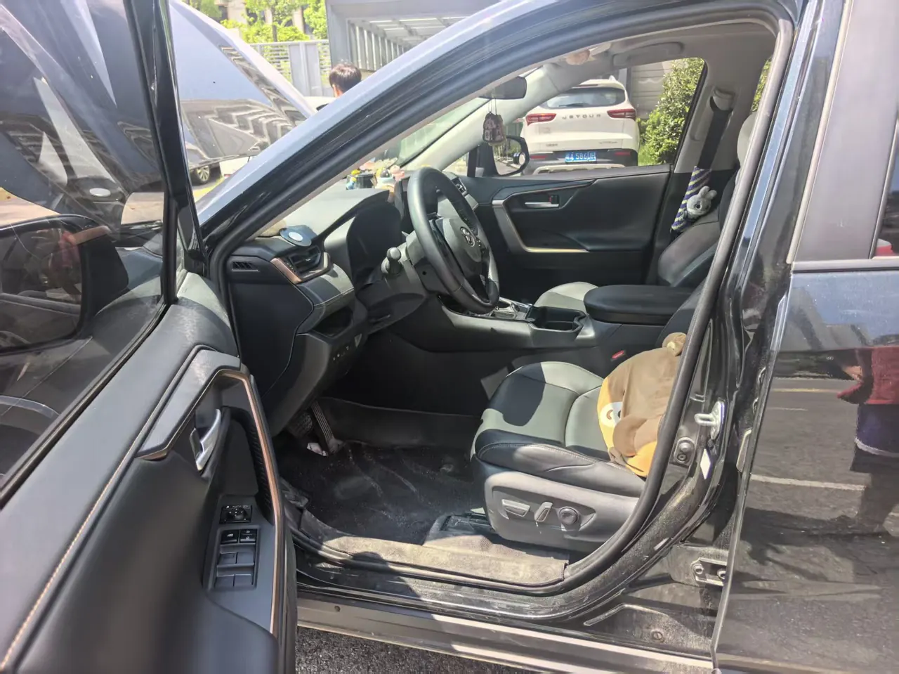 Toyota 2024 Wilanda 2.0 Stepless Two-Drive City Edition Automatic Gear 4