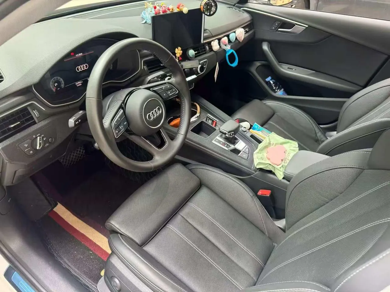 Audi 2020 A4L 2.0TFSI 40TFSI Deluxe Dynamic Automatic 5