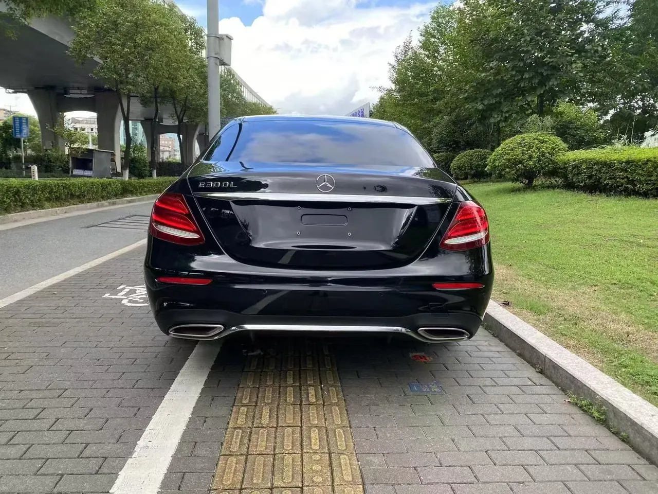 Mercedes Benz E-Class 2020 E 300 L 2.0T Sports Fashion Automatic Gear 7