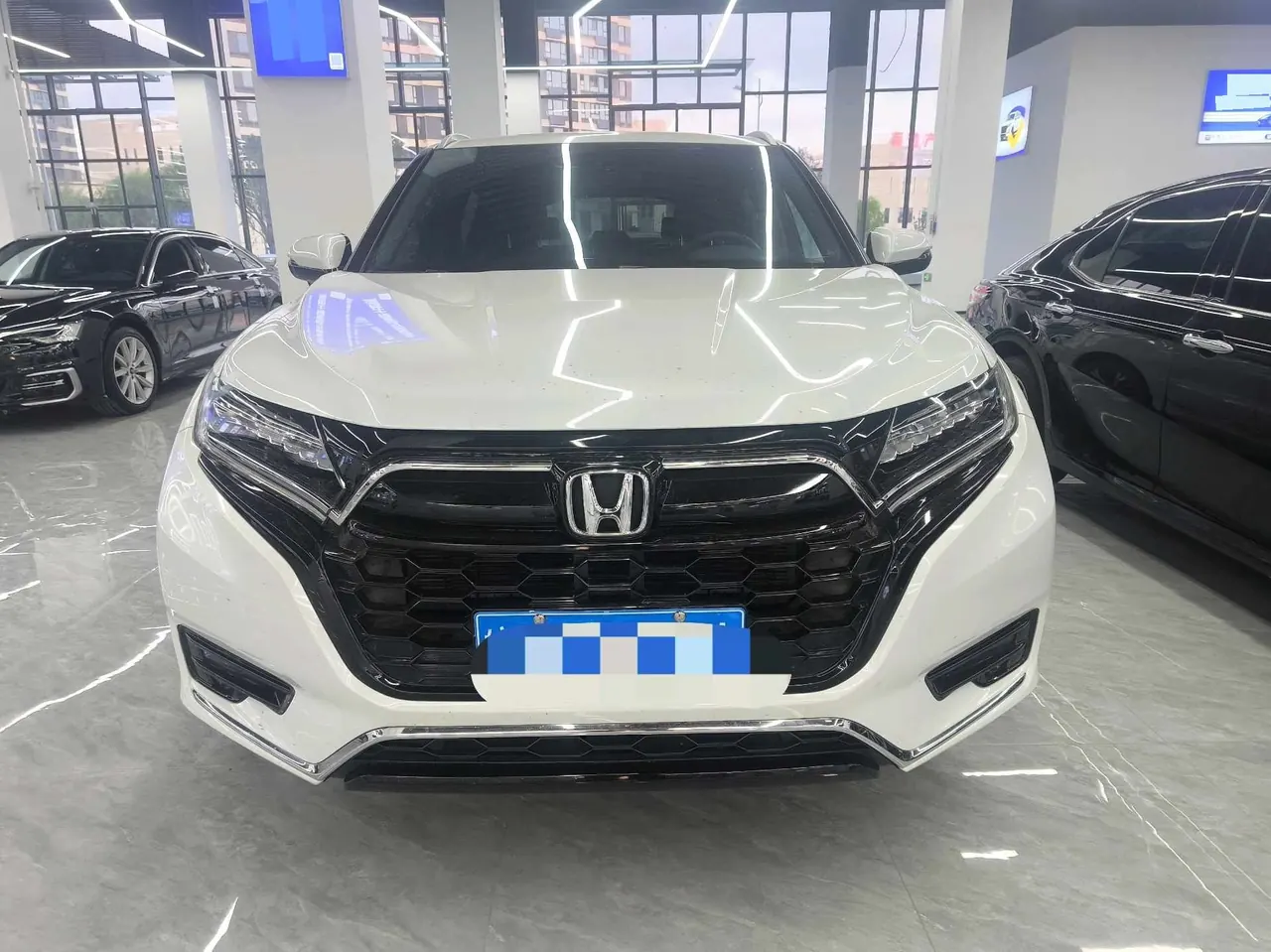 Honda 2020 UR-V 2.0T 370TURBO two-drive elegant version of automatic gear 2