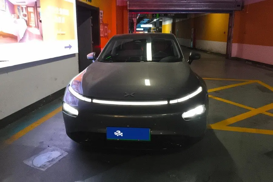 Xpeng 2020 P7 Rear Drive Long Endurance Smart Edition Automatic Gear 3