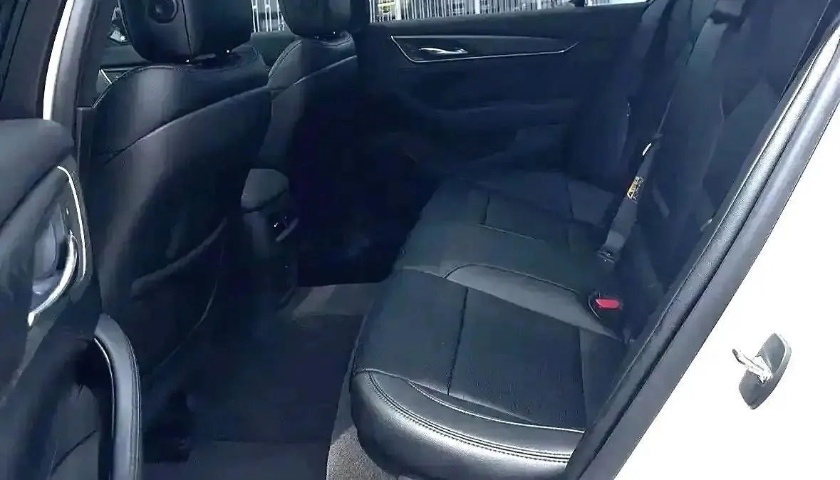 Cadillac 2024 CT5 2.0T 28T honorable automatic gear 2