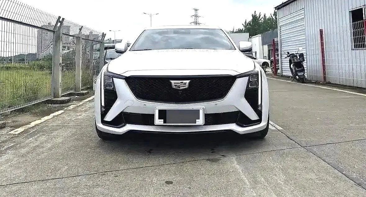 Cadillac 2024 CT5 2.0T 28T honorable automatic gear 3