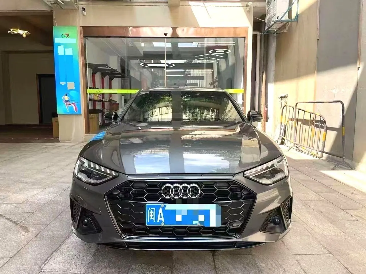 Audi 2024 A4L 2.0TFSI 40TFSI Deluxe Dynamic Automatic 2