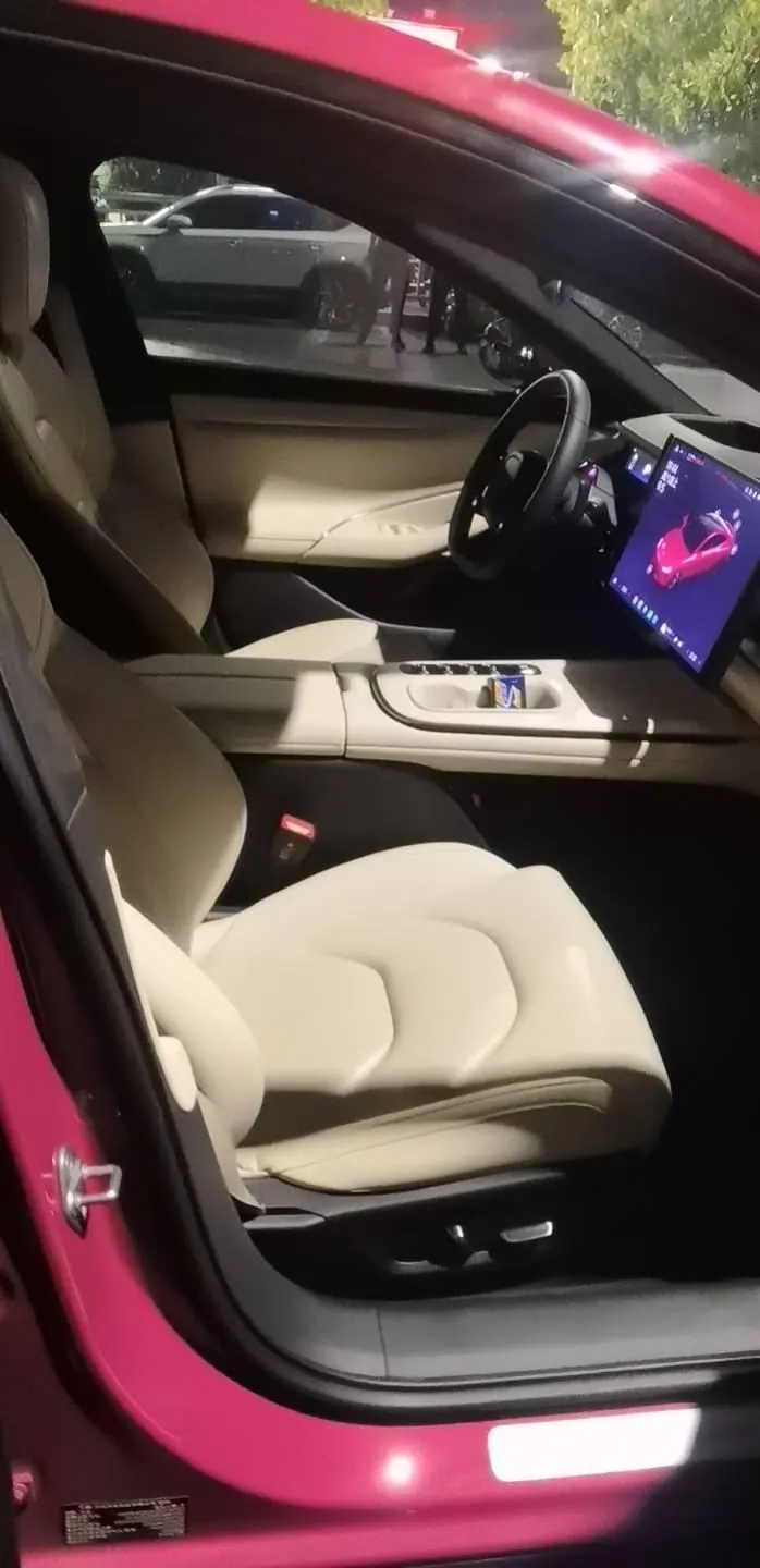 MI 2024 SU 7 800km 4-wheel drive ultra-long endurance high-end smart driving Max version automatic gear 8
