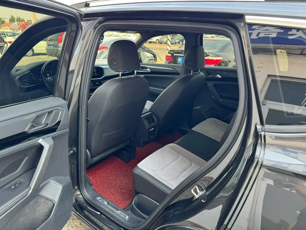 Volkswagen 2020 Tanyue 2.0TSI 380TSI Four-wheel Drive R-Line Smart Joint Edition Automatic Gear 7