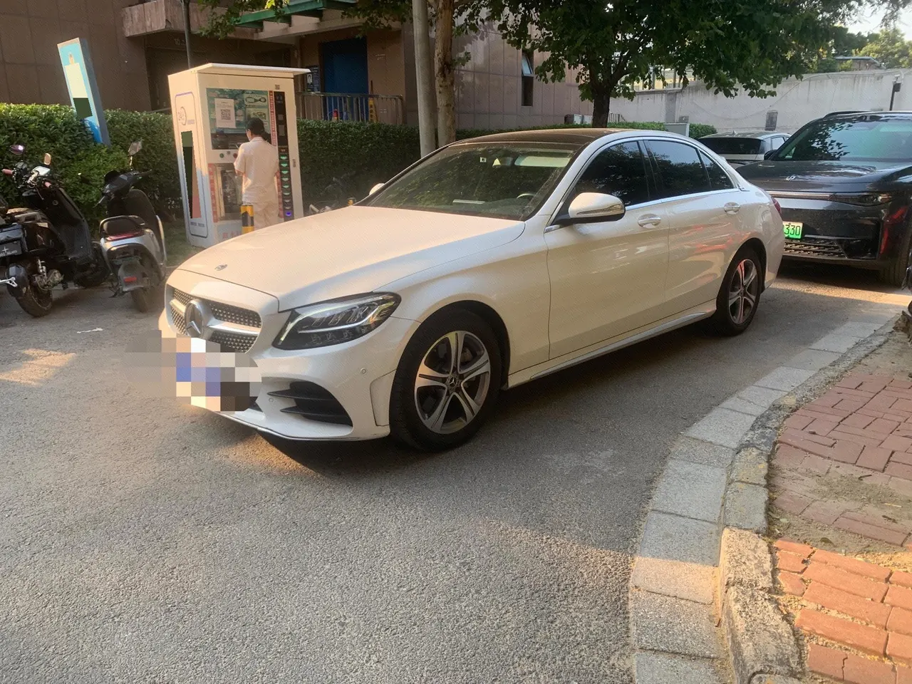 Mercedes Benz Class C 2020 C 260 L 48V 1.5T Sports Edition (Modified) Automatic Gear - View 1