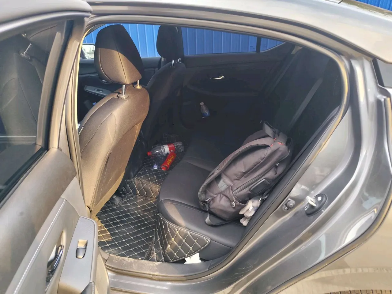 Nissan 2026 Sylphy 1.6 stepless worry-free version of automatic gear 4