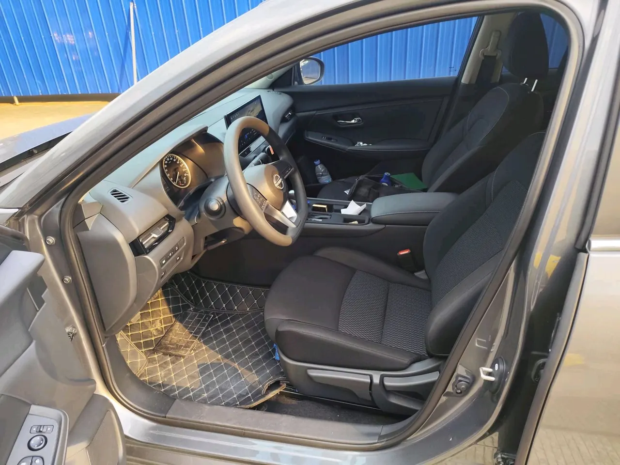 Nissan 2026 Sylphy 1.6 stepless worry-free version of automatic gear 5
