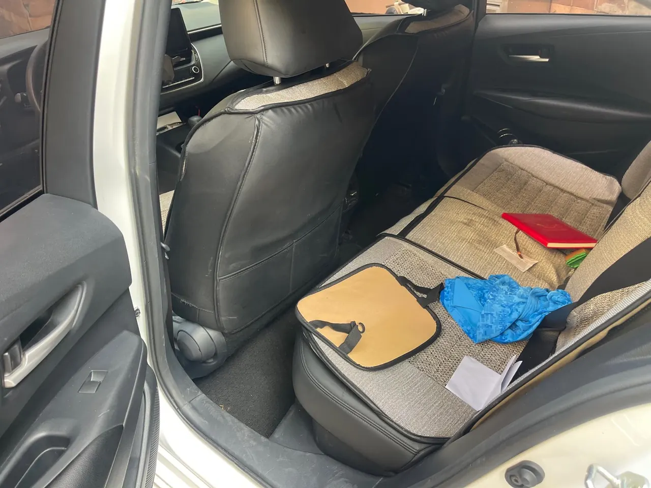Toyota 2021 Corolla Double Engine 1.8 Stepless Elite Automatic Gear 7