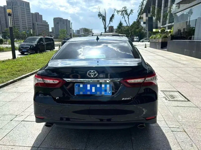 Toyota 2021 Camry 2.0G Stepless Deluxe Edition Automatic Gear 5