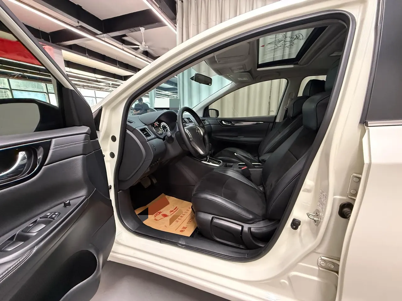 Nissan 2021 Tiida 1.6 Stepless Cool Edition Automatic Gear 4