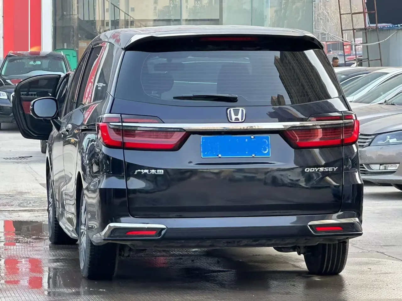 Honda 2026 Odyssey Hybrid 2.0 Stepless Sharp and Pleasant Edition Automatic Gear 6
