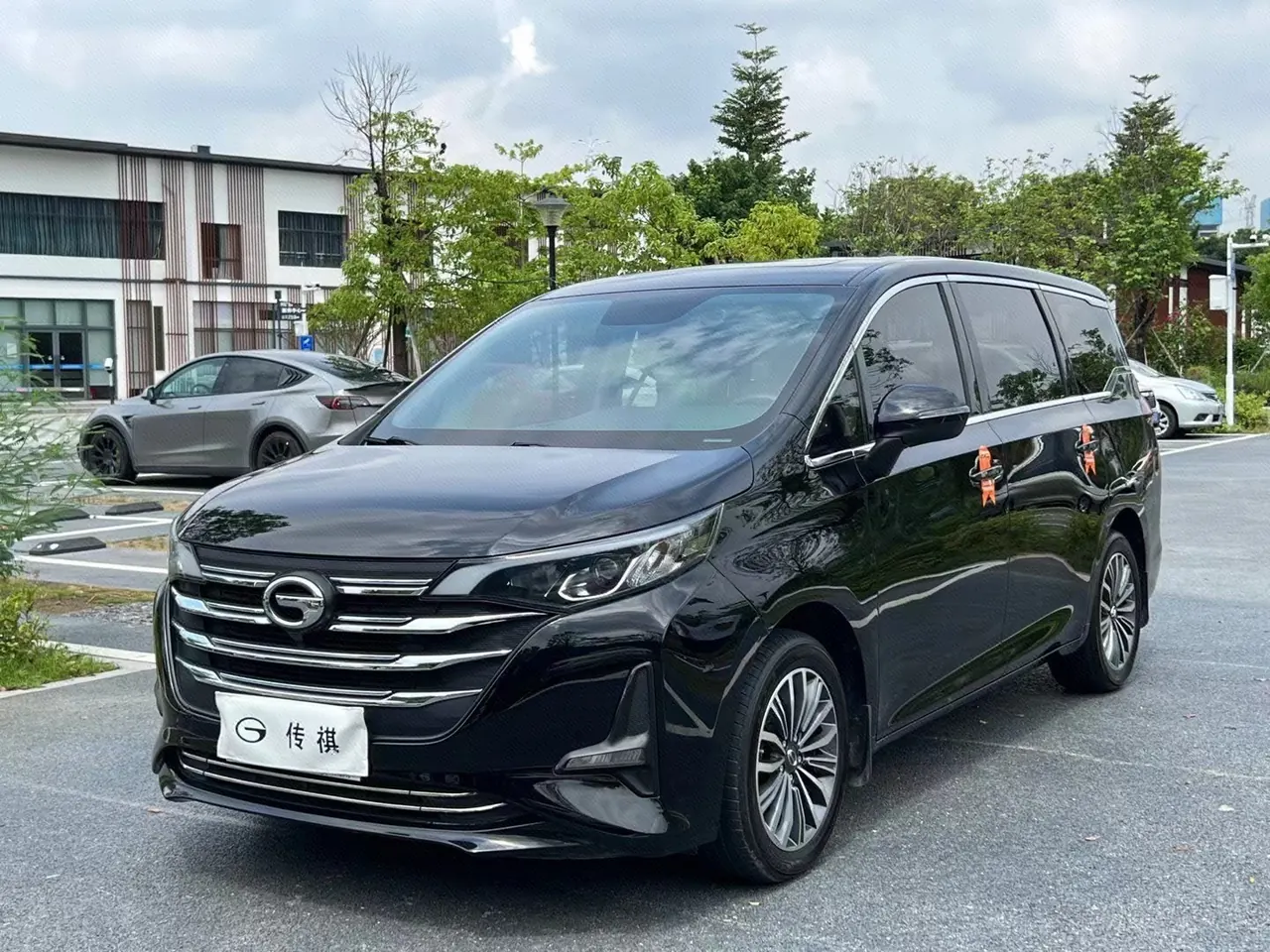 Chuanqi 2021 M6 1.5T 270T Premium Edition 7-seat Automatic Gear - View 1
