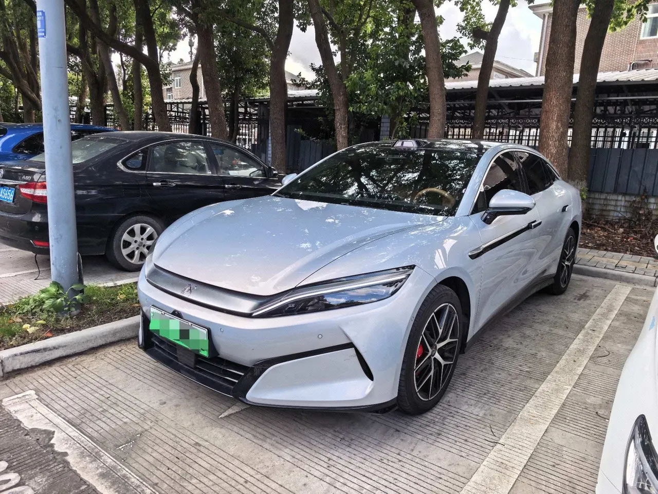 BYD 2025 Han L EV four-wheel drive laser Radar flagship automatic gear - View 1
