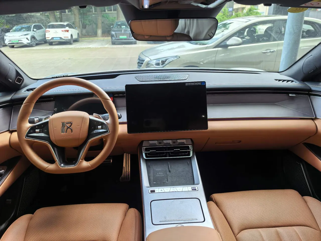 BYD 2025 Han L EV four-wheel drive laser Radar flagship automatic gear 4