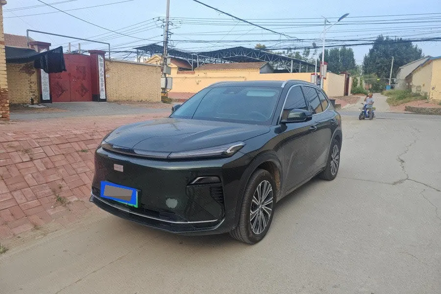 Geely Galaxy 2026 Starship 7 EV 605km Sailing Automatic Gear - View 1