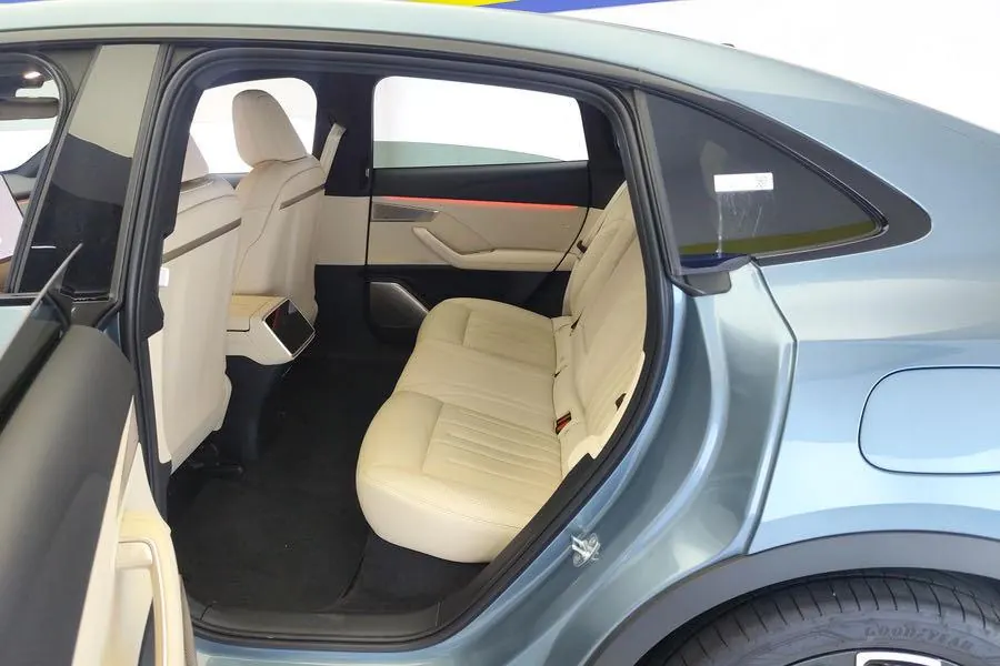 ONVO 2025 L60 60kWh four-wheel drive version automatic gear 7