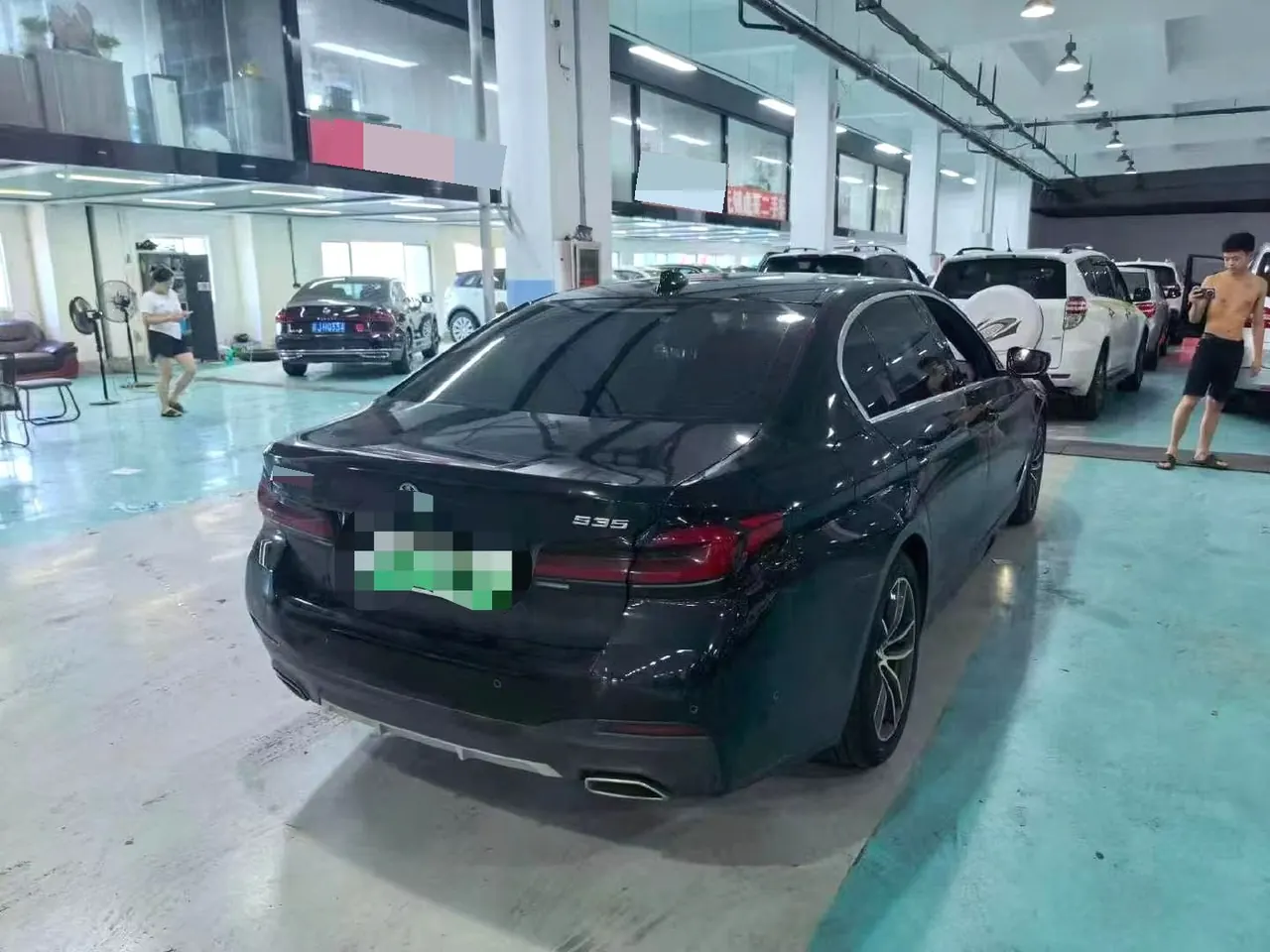 BMW 5 series new energy 2021 535Le 2.0T luxury package automatic gear 3