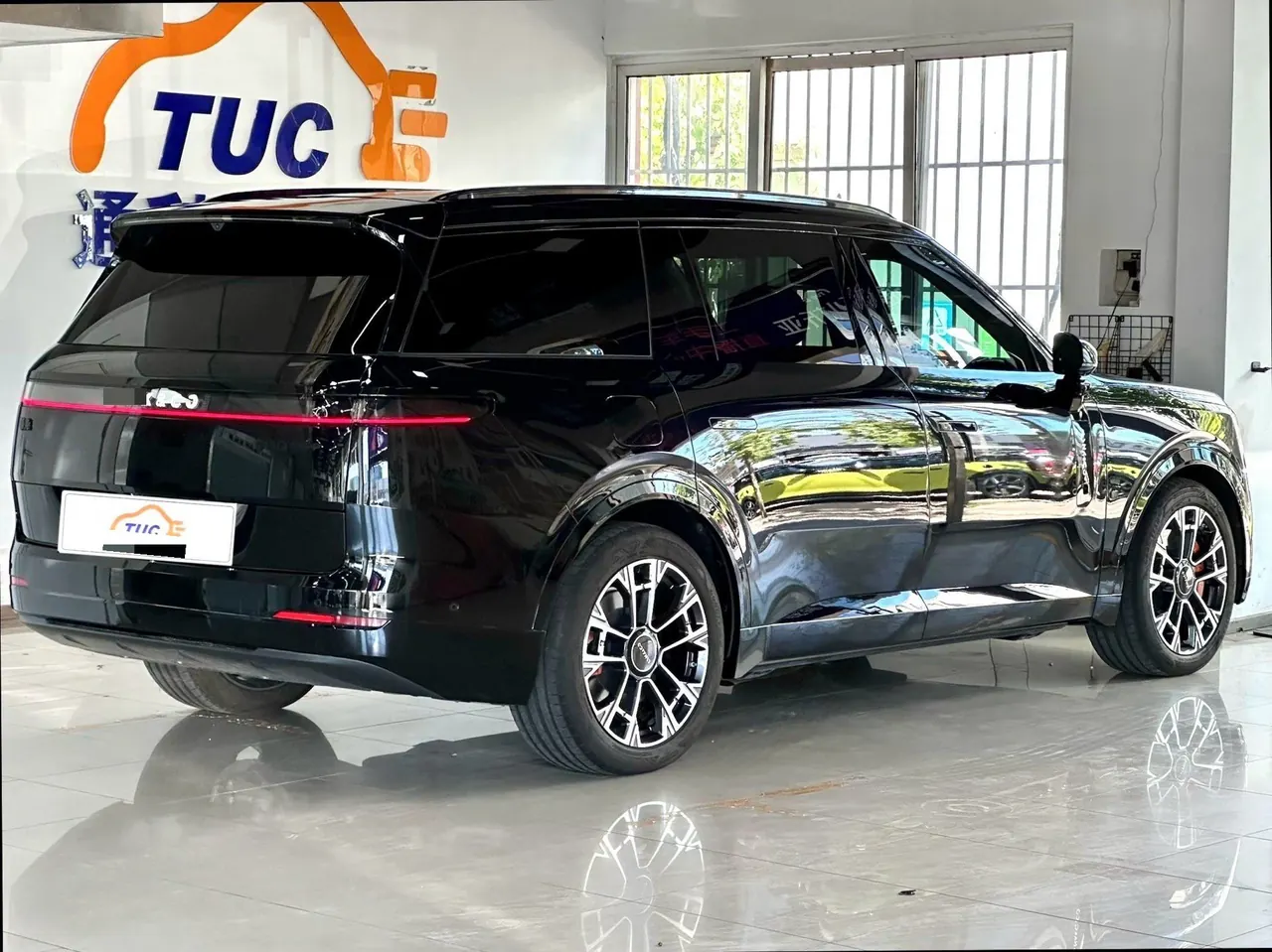 LYNK&amp;CO 2025 LYNK&amp;CO 900 1.5T Ultra Automatic 9