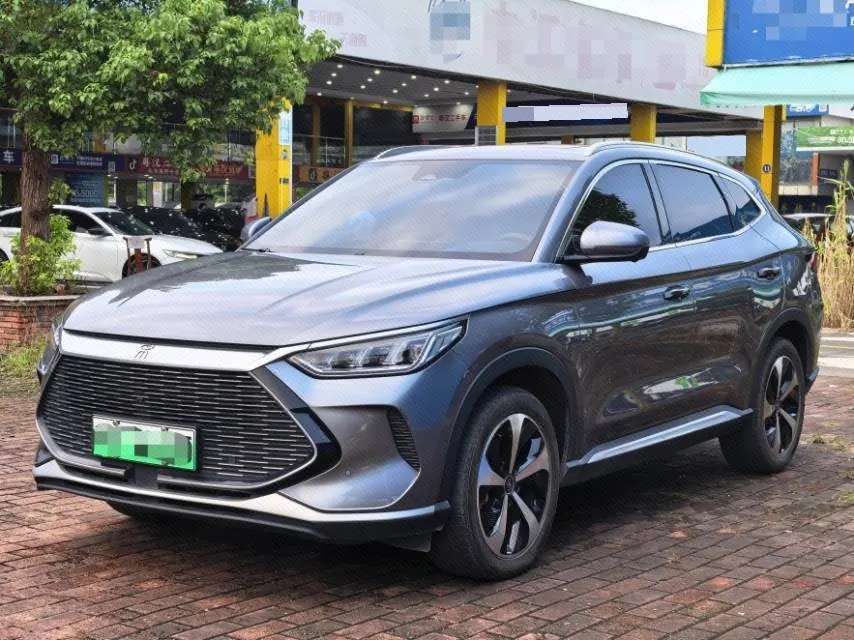 BYD Song PLUS New Energy 2021 Song PLUS DM-i 1.5 Stepless 110KM Flagship PLUS Automatic Gear - View 1