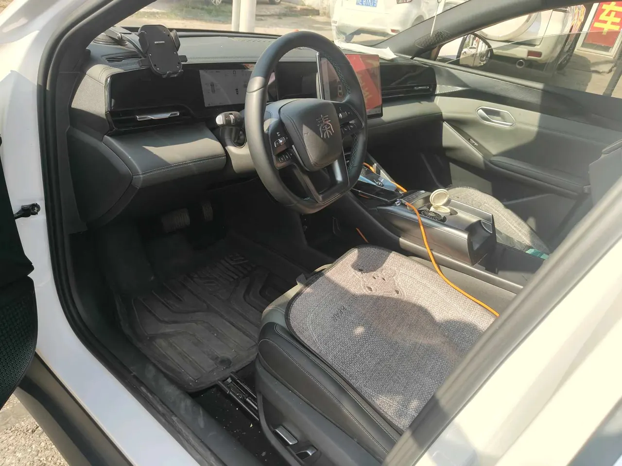BYD 2025 Qin L EV 470KM Leading Automatic Gear 7