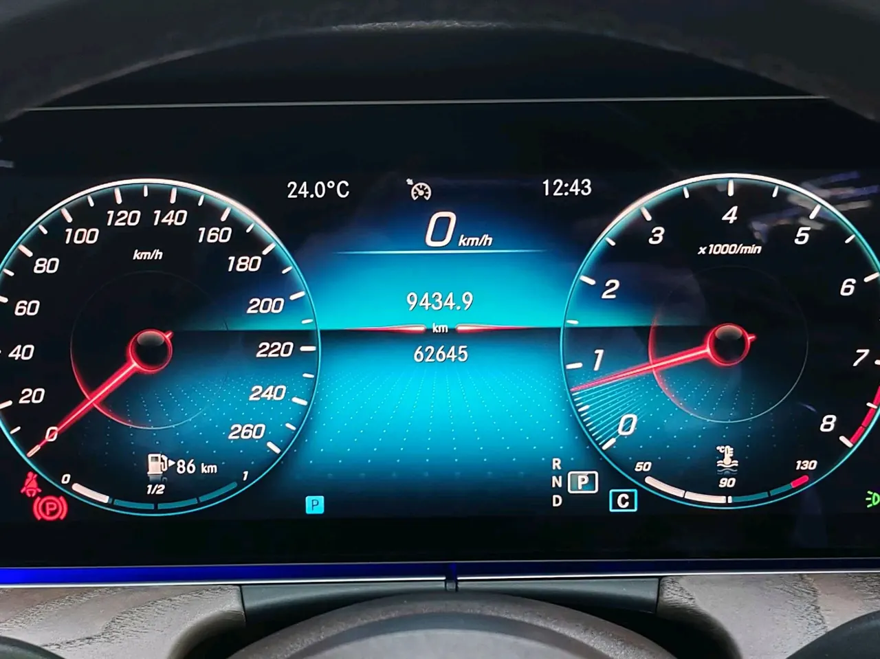 Mercedes Benz E Class 2021 E 260 L 48V 1.5T Automatic 17