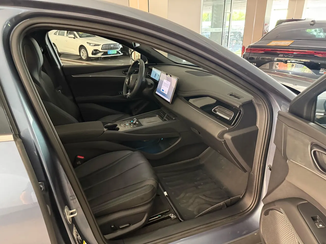 BYD 2025 seals 06 DM-i 1.5 stepless smart driving version 120KM exclusive automatic gear 10