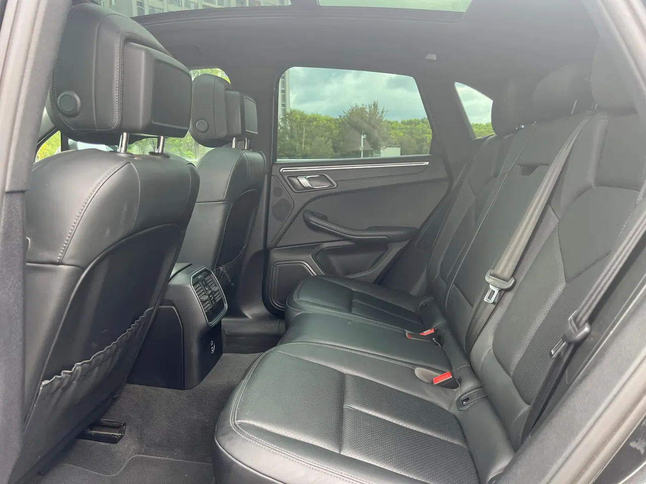 Porsche Macan (Imported) 2021 Macan 2.0T Automatic Gear 9